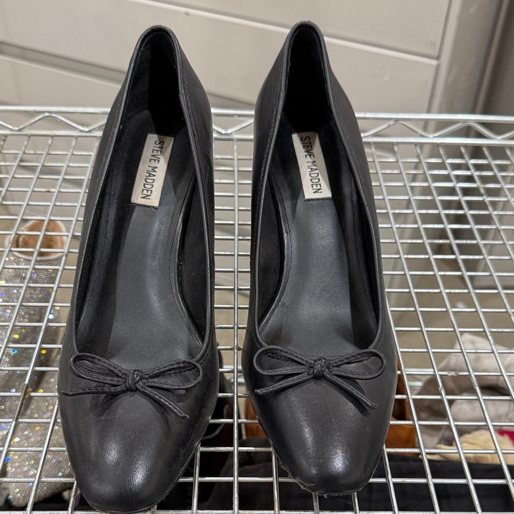 Steve Madden Black Heels with Bow Detail
